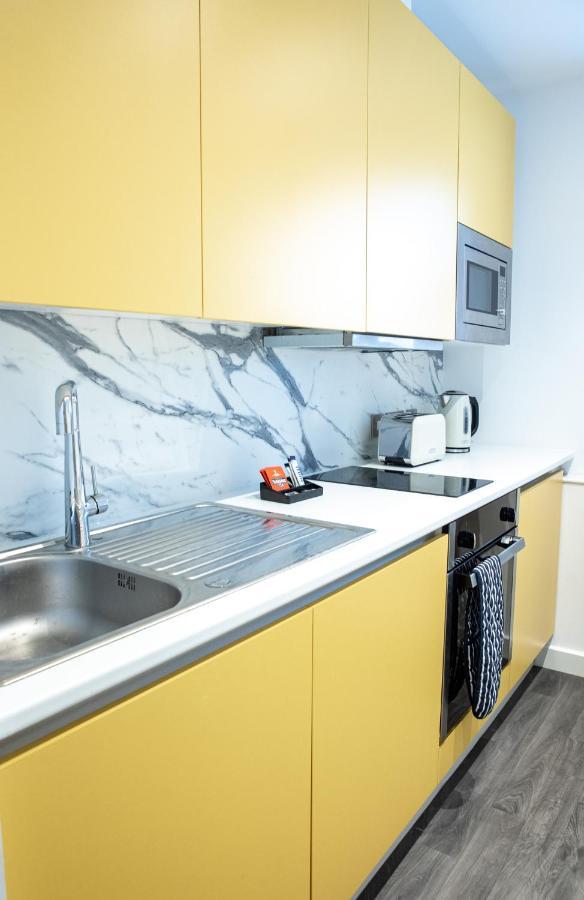 Bells Court Studios - Sheffield City Centre, Opulent Living Serviced Accommodation Экстерьер фото
